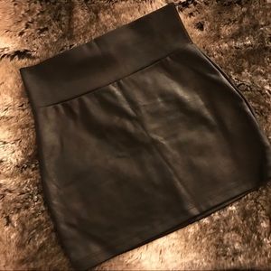 Bebe Faux Leather/Suede mini skirt